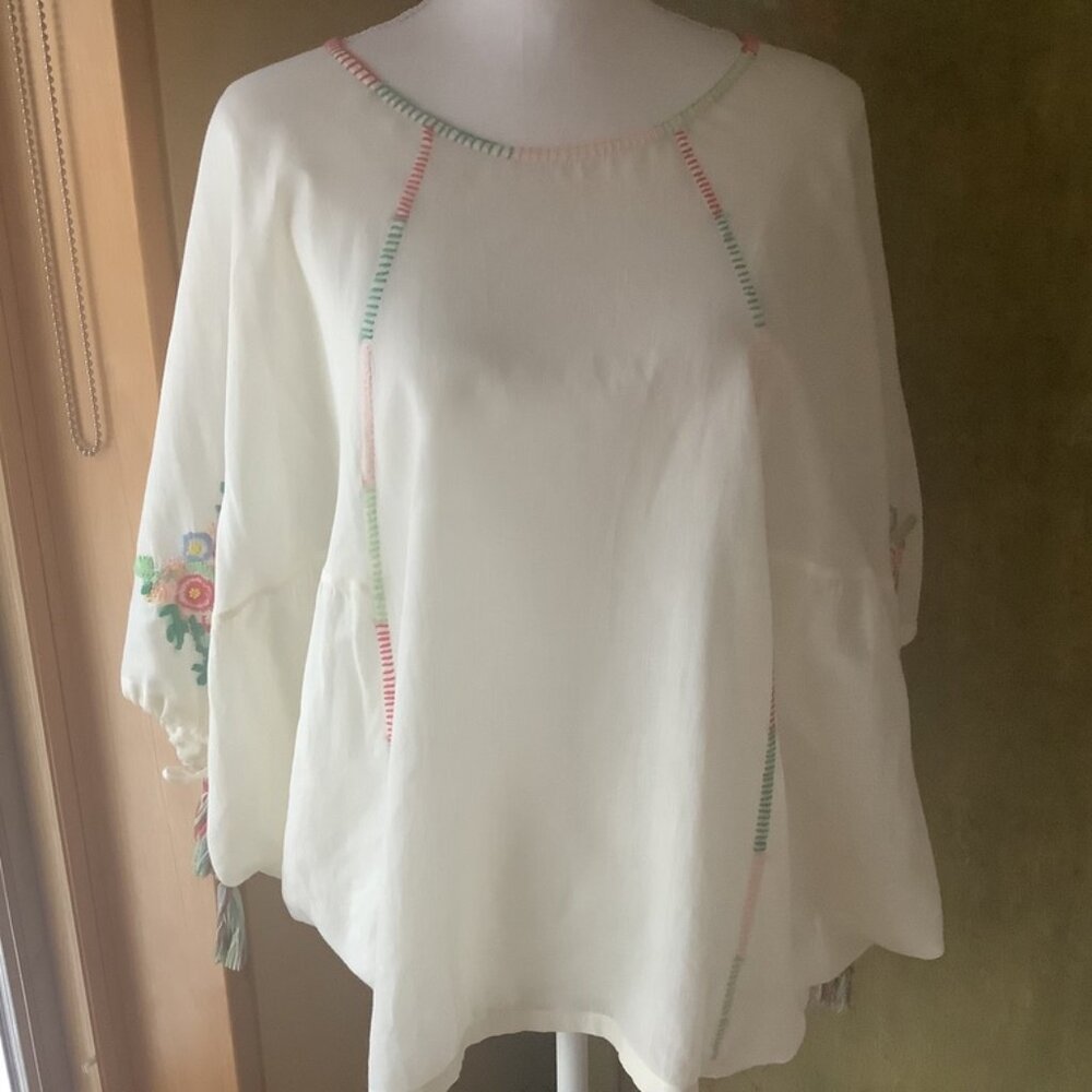 Johnny Was Embroidered Poncho Style Top Size S
